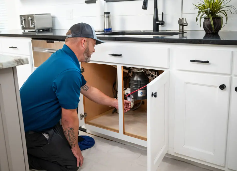 The First Hour of a Plumbing Emergency: What Maryland Homeowners Should Do Before Help Arrives