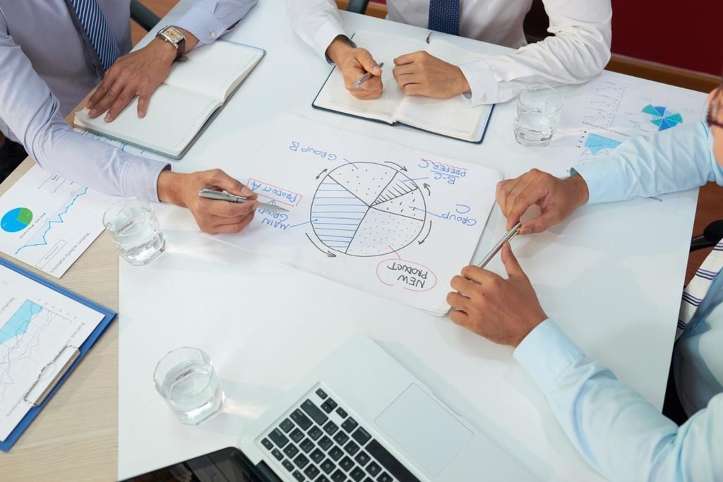 How Lean Six Sigma Supports Continuous Improvement Across Business Functions